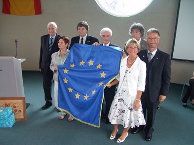 2007 : Überreichung der Ehrenfahne des Europarates an die Gemeinde Wadersloh (weitere Fotos siehe 10 Jahre Néris)